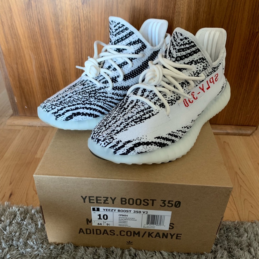 Yeezy 350 V2 Zebras